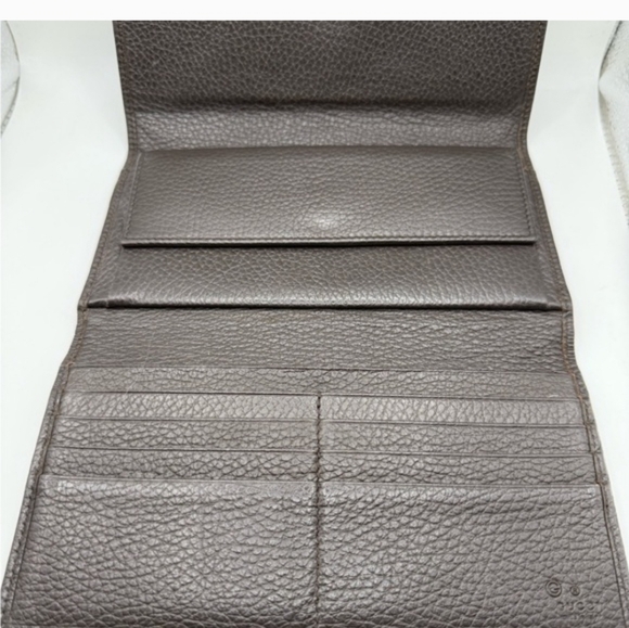 Gucci Brown GG Patterned Wallet - Picture 6 of 15